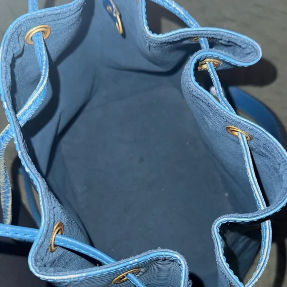 Louis Vuitton EPI NOE - Picture 2 of 7